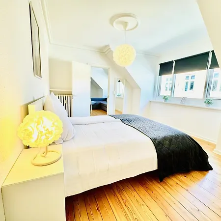 Aday - 1 Bedroom Balcony On The Pedestrian Street In *